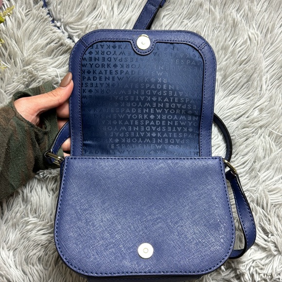 Kate Spade Navy Carsen crossbody bag - Picture 6 of 9